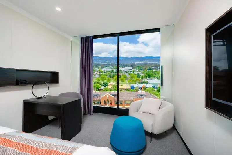 エクゼクティブワンルーム, Mantra Albury