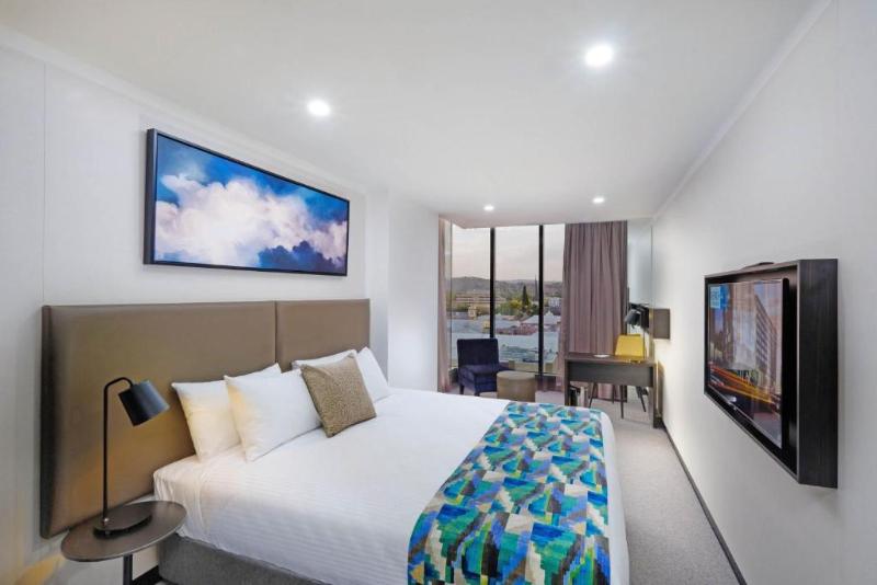 سوئیت 2 خوابه, Mantra Albury