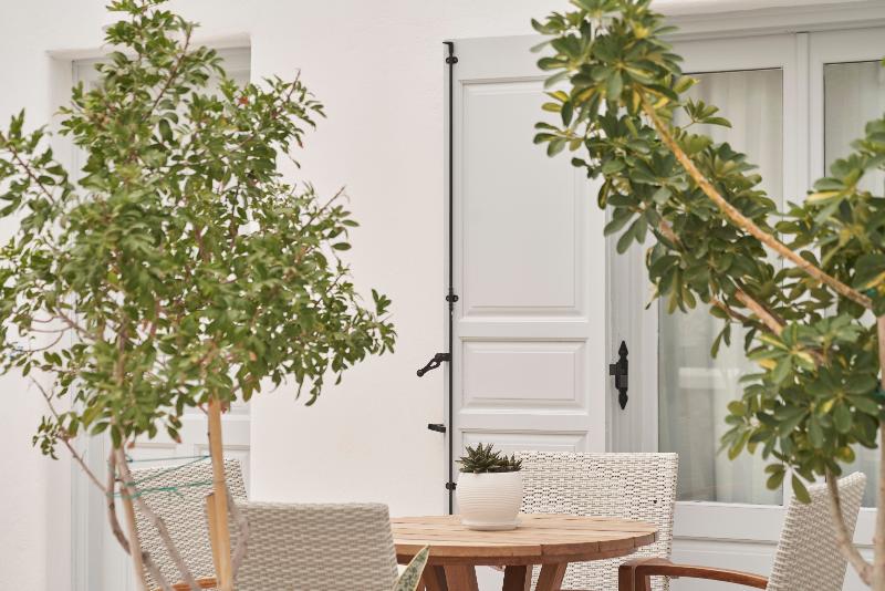 استودیوی استاندارد, Mantra Albury