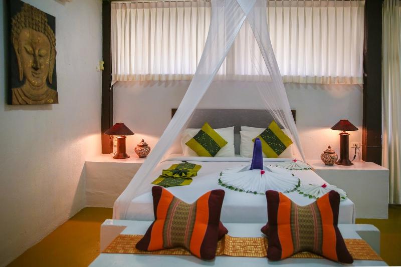 استودیوی لوکس, Mantra Albury