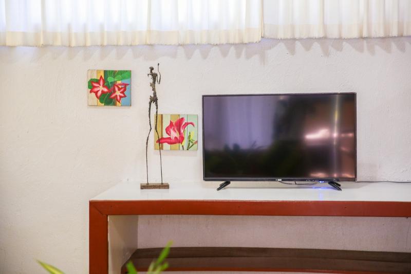 استودیوی لوکس, Mantra Albury