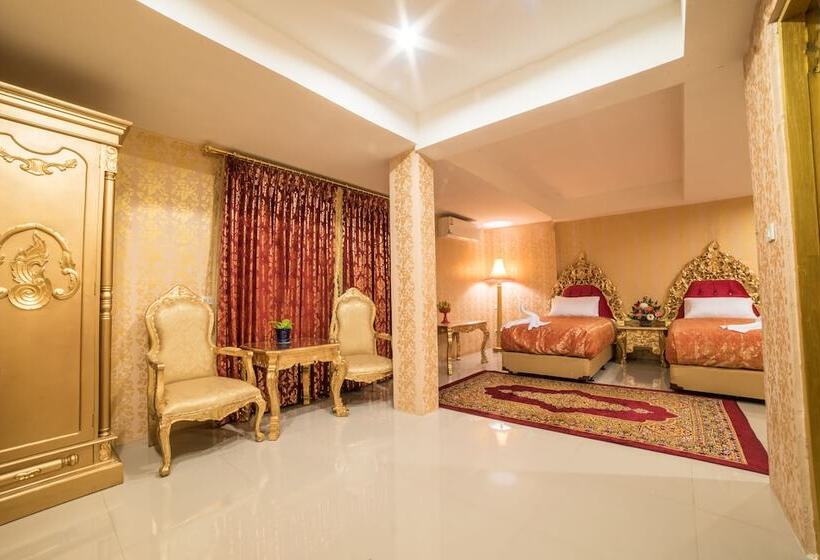 Suite Familiar, Nakaraj Princess Chiang Rai  Walking Street