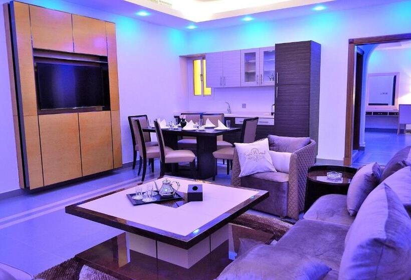 סוויטת 3 חדרי שינה, Refal Homes