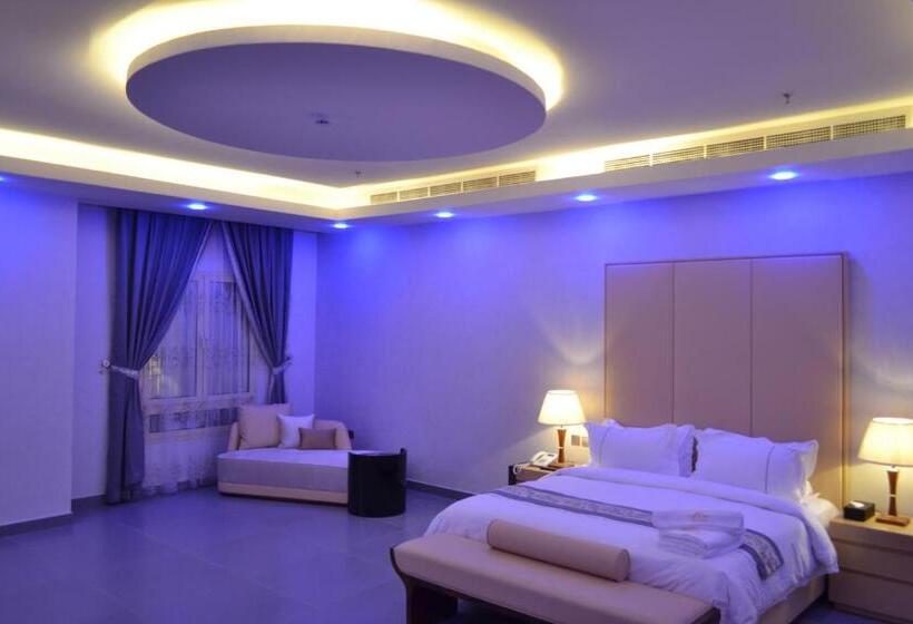 סוויטה מלכותית, Refal Homes