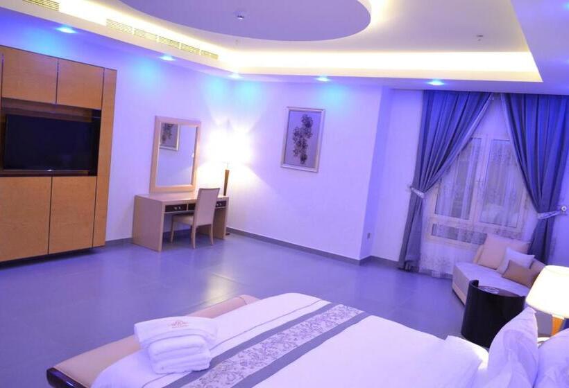 סוויטה מלכותית, Refal Homes