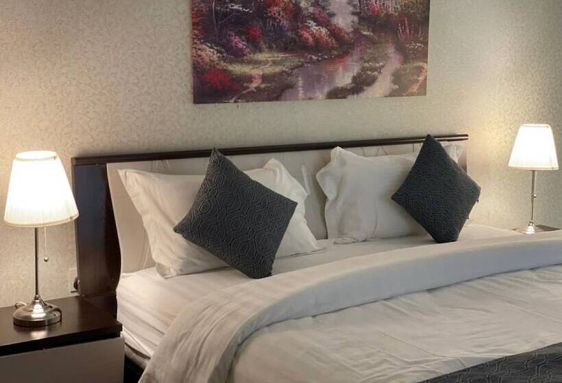 سوئیت با چشمانداز, Remaz Suites