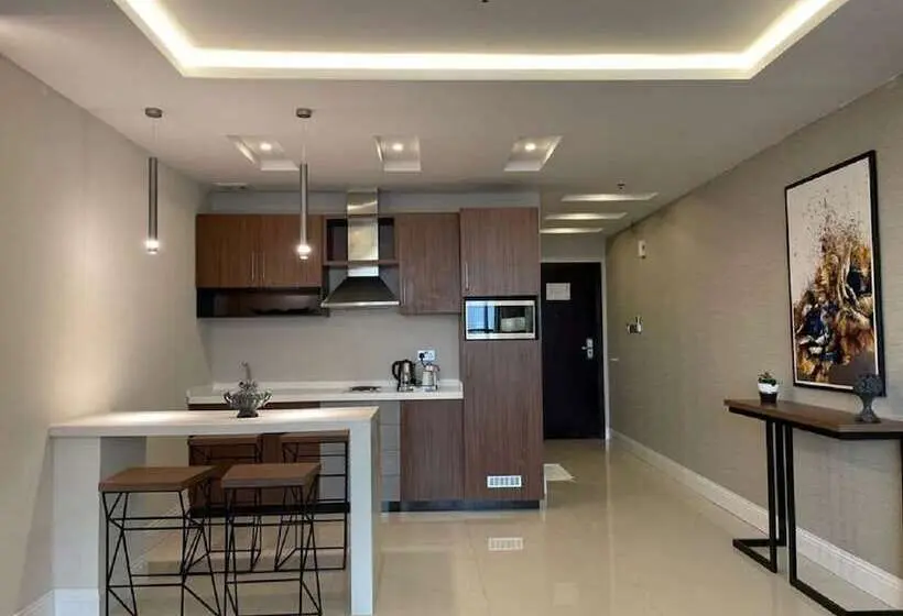 Presidenttisviitti, Remaz Suites