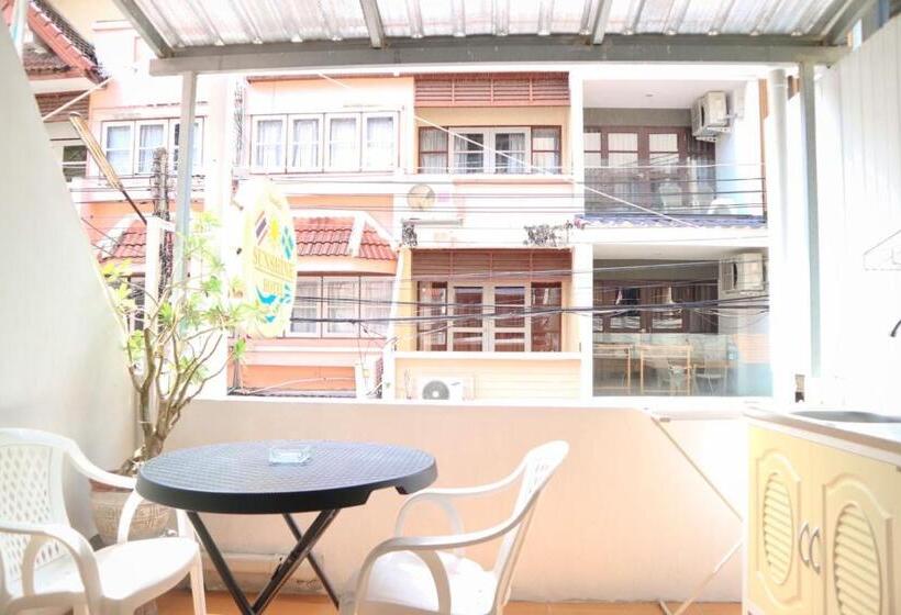 Quarto Deluxe com Balcão, Sunshine