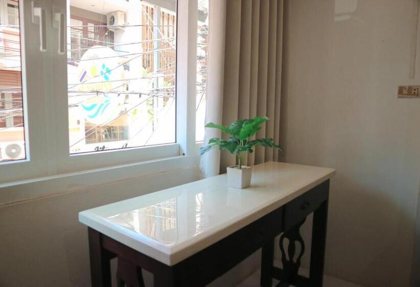 Quarto Deluxe com Balcão, Sunshine