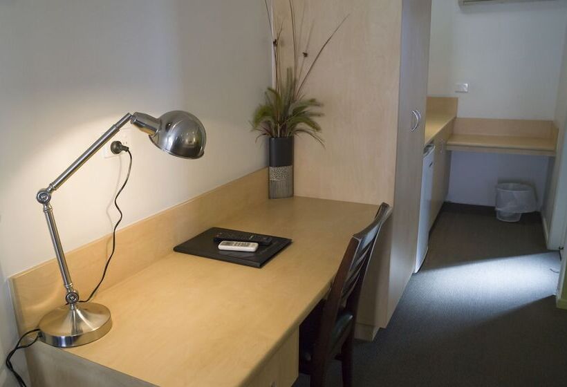 חדר משפחתי, Tenterfield Tavern And Motor Inn