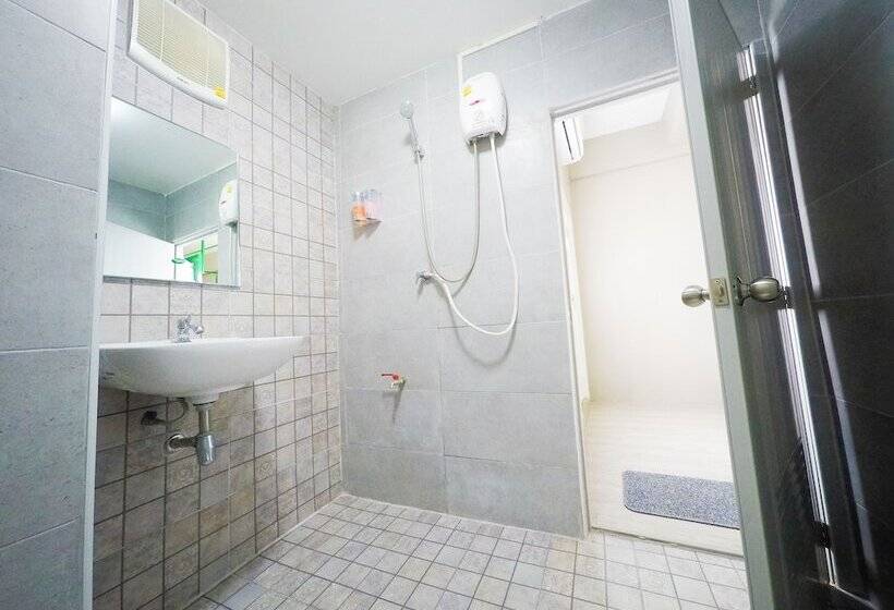 Кровать в Общей Комнате, The Habitat Koh Chang