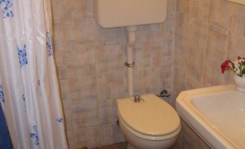 Семейный Номер, B&b Prisca