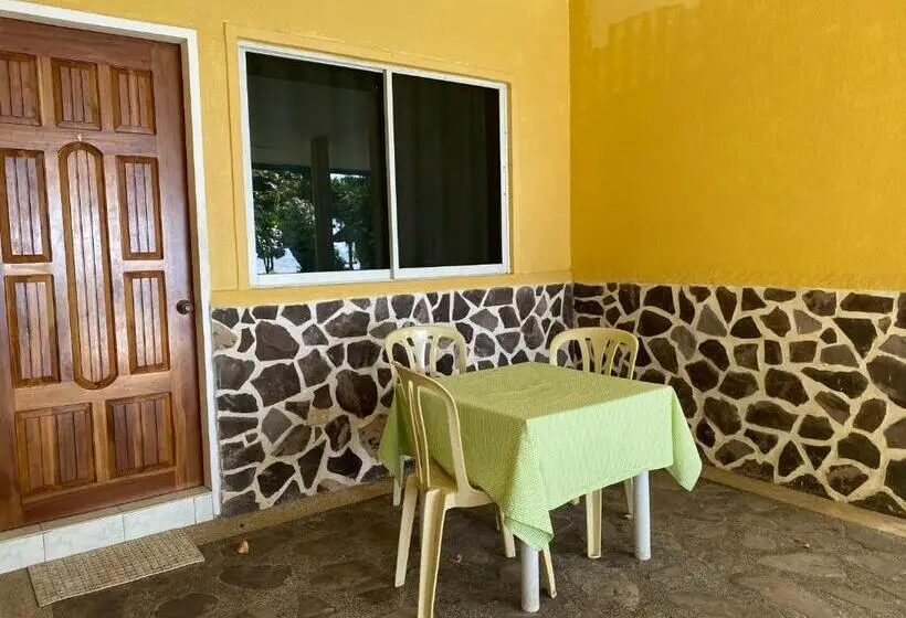 Deluxe-huone, Camiguin Island Golden Sunset Beach Club