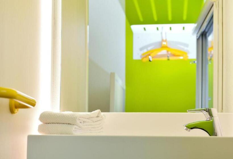 غرفة قياسية, F1 Tours Nord