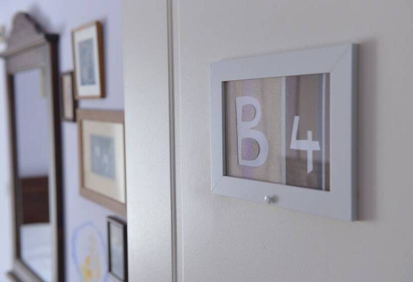 غرفة قياسية ثلاثية, Guesthouse Vissinokipos   Biker Friendly   Motorrad