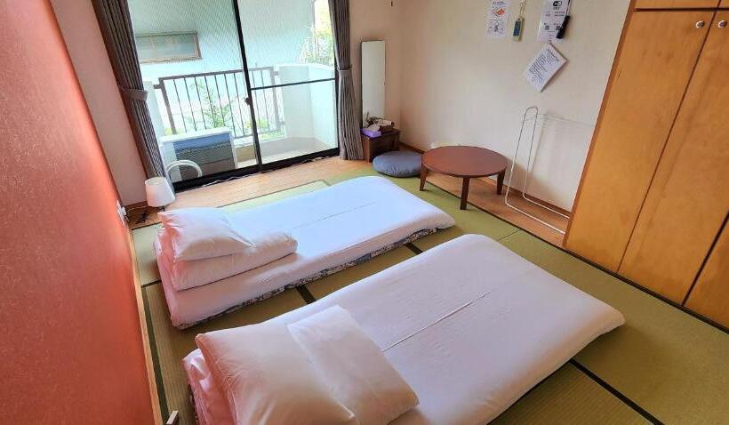 Номер Стандарт Трехместный, Hakone Guesthouse Gaku