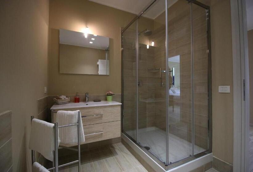 Номер Стандарт, L Alba Sui Templi