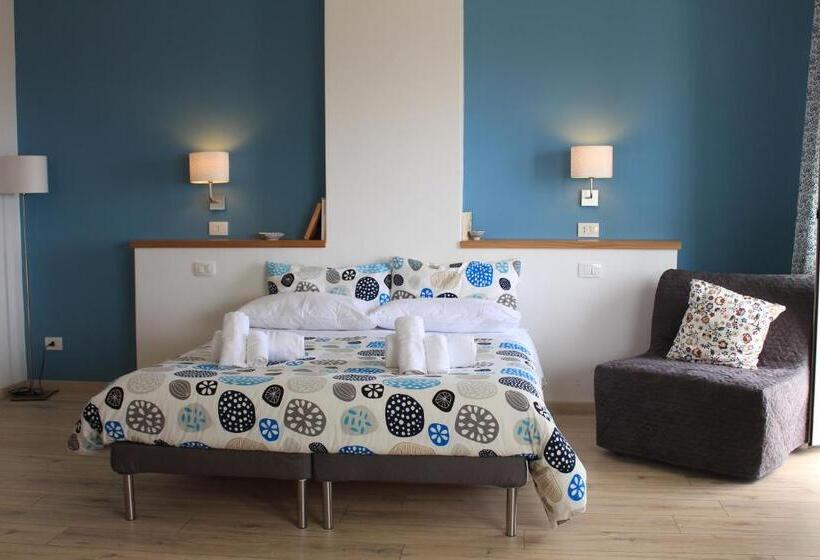 Полулюкс с Балконом, L Alba Sui Templi