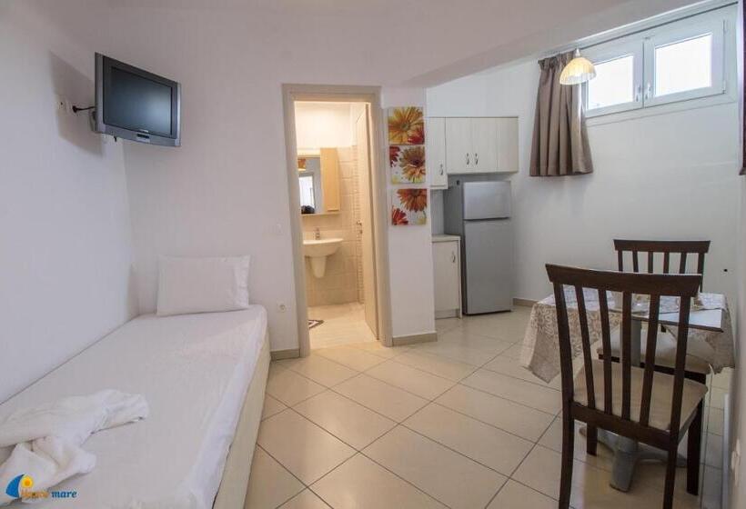 经济房, Naxos Mare