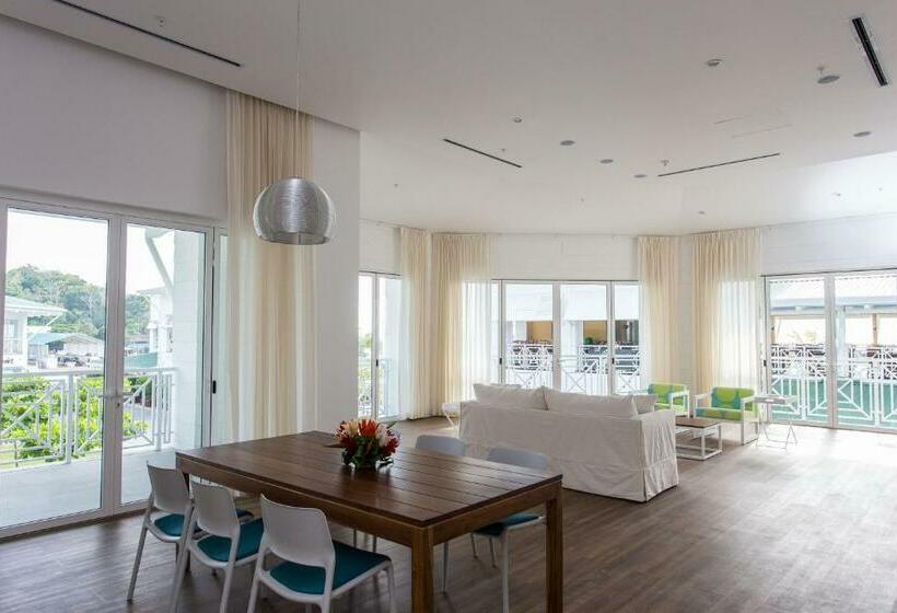 スリーベッドルーム　ヴィラ, Marina Pez Vela Villas