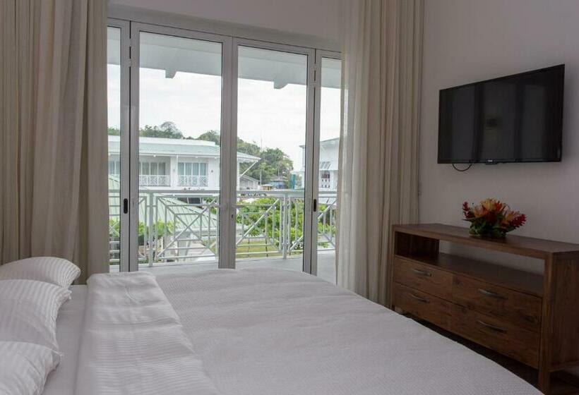 スリーベッドルーム　ヴィラ, Marina Pez Vela Villas