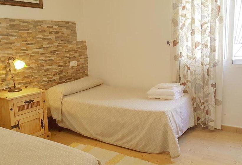 디럭스 룸, Posada Alpujarra Sol