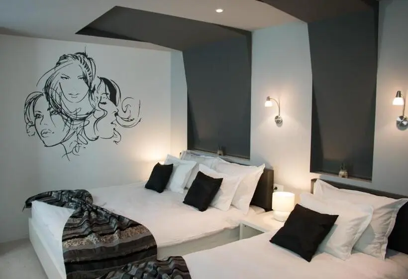 اتاق لوکس سه تخته, Rooms Villa Downtown
