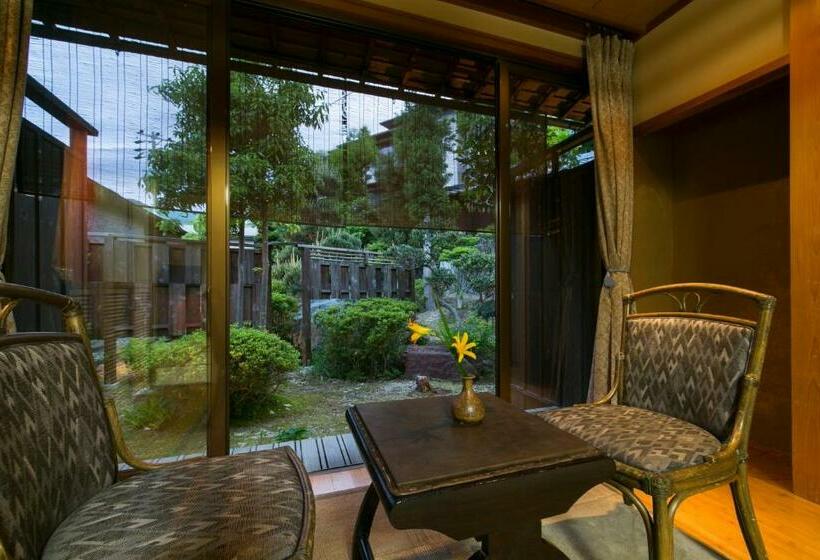 Номер Стандарт, Sekitaitei Ishida