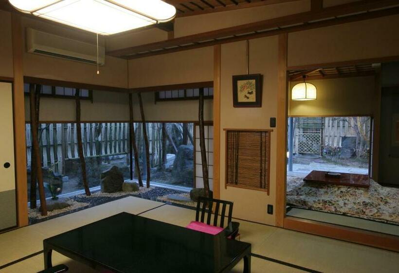 Люкс, Sekitaitei Ishida