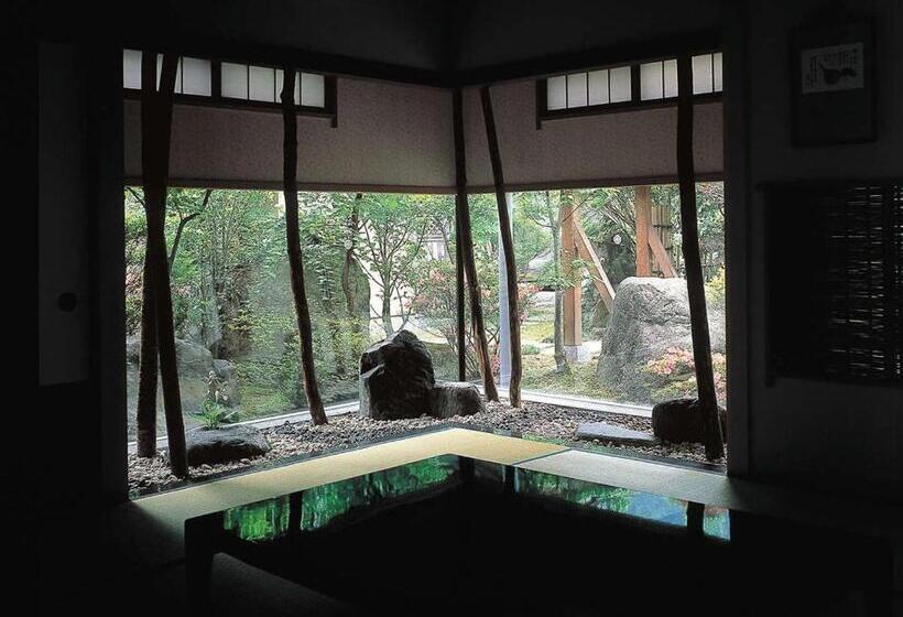 Люкс, Sekitaitei Ishida