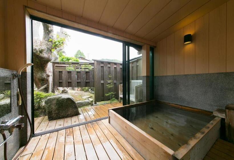 Люкс, Sekitaitei Ishida