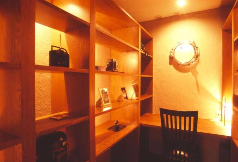 Трехместный Номер Стандарт Совместная Ванная, Sekitaitei Ishida