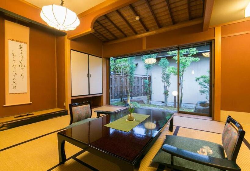 Семейный Номер, Sekitaitei Ishida