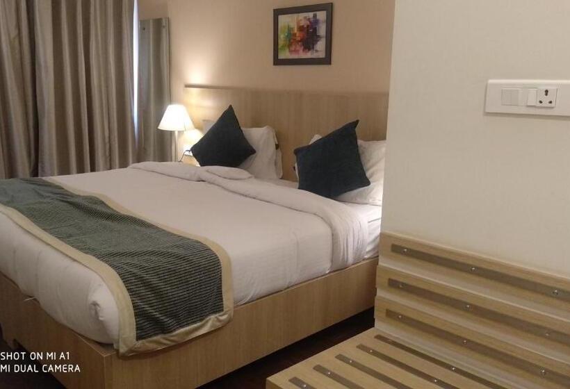 デラックススイート, Starlit Suites Neemrana