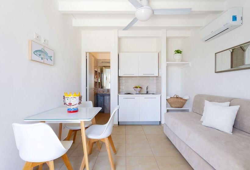 חדר דופלקס, Tonnara Di Sciacca