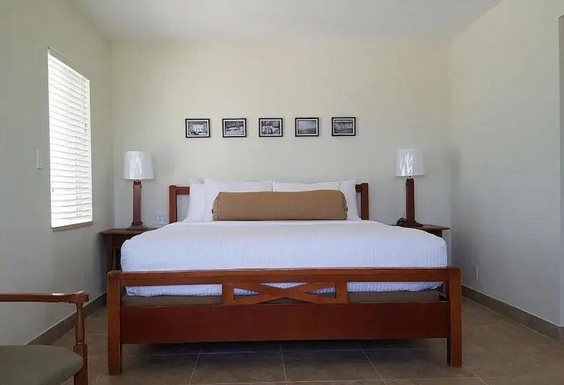 ダブルベッドのスタンダードスタジオ, Le Cabanon Motel