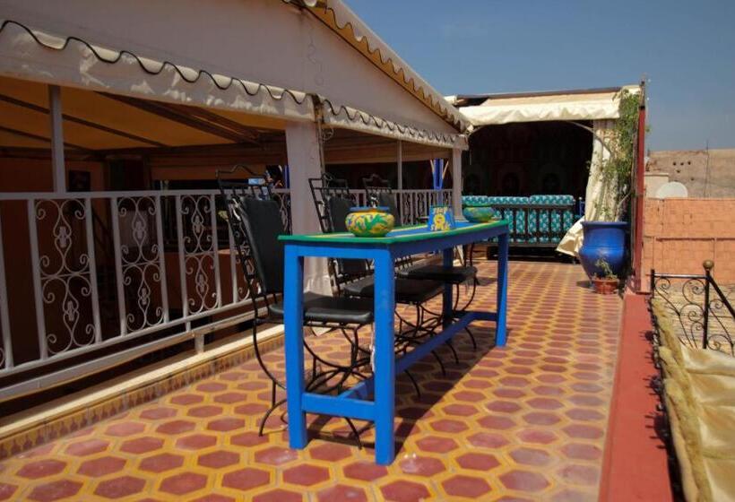 Standard Room Pool View, Kasbah Red Castel Hostel