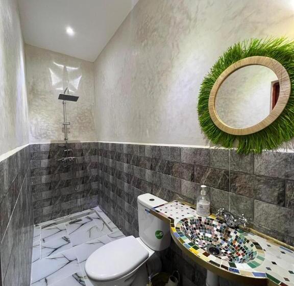 Standard Triple Room Pool View, Kasbah Red Castel Hostel