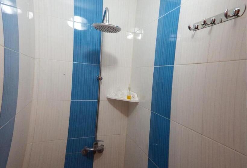 Standard Triple Room Pool View, Kasbah Red Castel Hostel