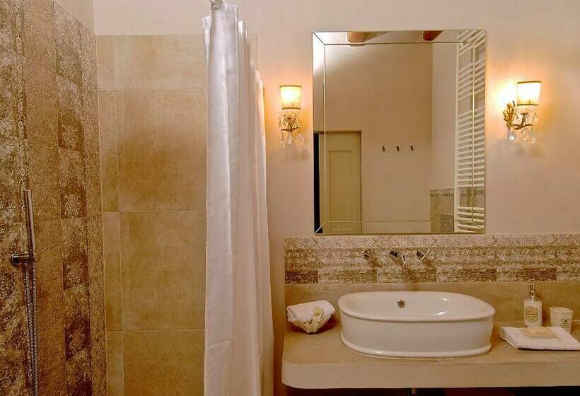 Deluxe-huone Puutarhanäkymä, Palazzo Sant Angelo Boutique B&b