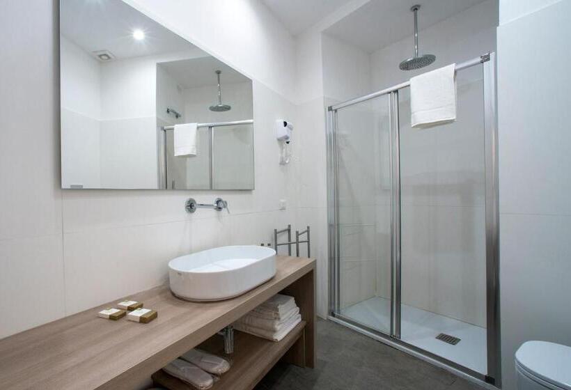 اتاق استاندارد با تخت بزرگ, Regina Margherita Suite