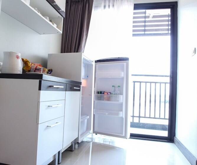 غرفة ديلوكس, Romyen Garden Place