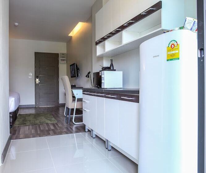 غرفة ديلوكس سرير كينج, Romyen Garden Place