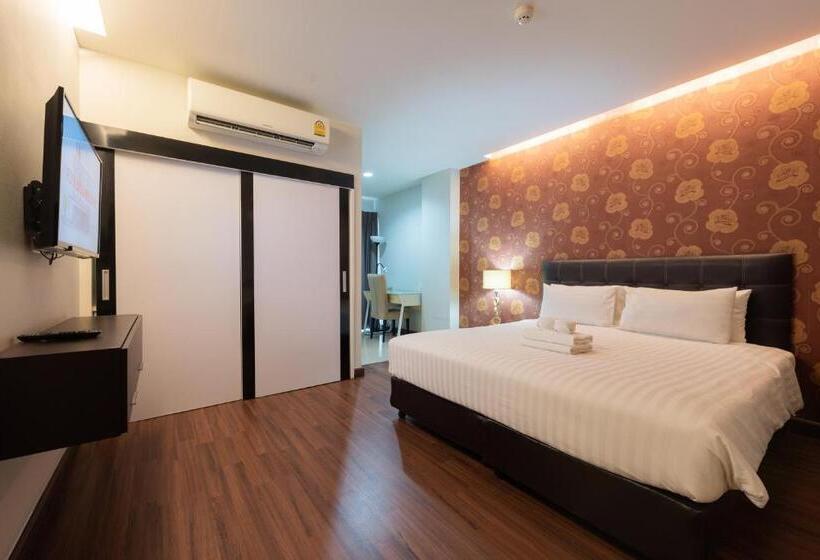 شقة غرفة نوم واحدة مزودة بشُرفة, Romyen Garden Place