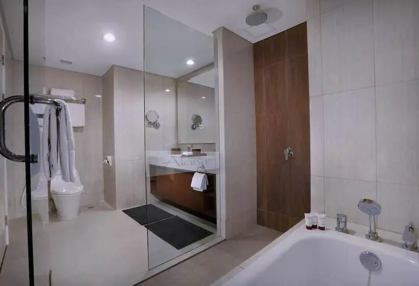 スイート, The Alana Hotel And Conference Sentul City By Aston