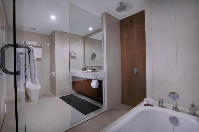 スイート, The Alana Hotel And Conference Sentul City By Aston