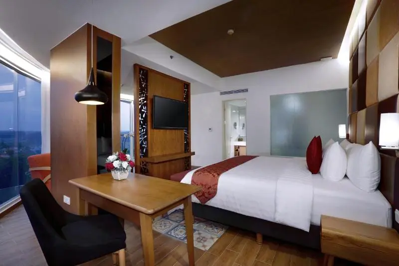 スイート, The Alana Hotel And Conference Sentul City By Aston