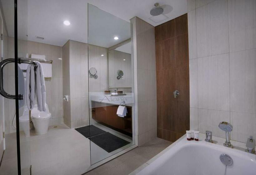 Люкс, The Alana Hotel And Conference Sentul City By Aston