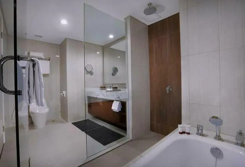 スイート, The Alana Hotel And Conference Sentul City By Aston
