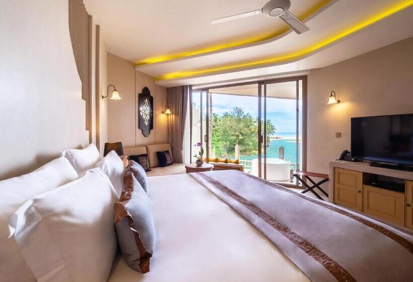 월풀욕조 주니어 스위트, Devasom Khao Lak Beach Resort & Villas